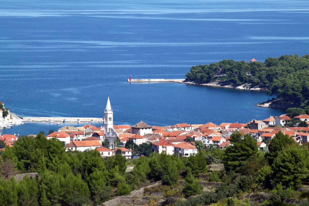 Apartments With A Parking Space Jelsa, Hvar - 8765 Jelsa  Exterior photo