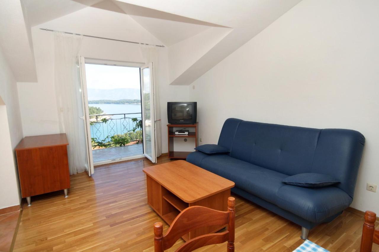 Apartments With A Parking Space Jelsa, Hvar - 8765 Jelsa  Exterior photo