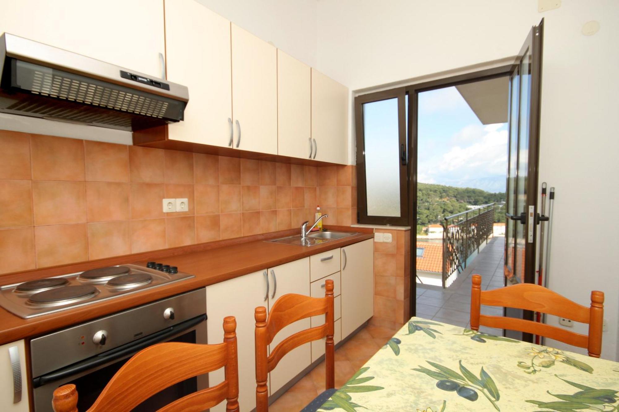Apartments With A Parking Space Jelsa, Hvar - 8765 Jelsa  Room photo